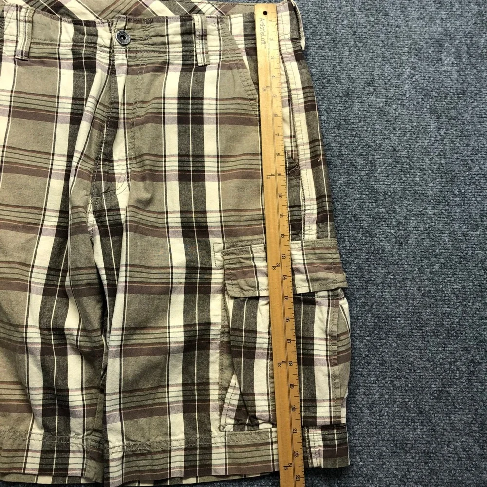 Levis Mens Plaid Cargo Shorts Brown Tan Cotton Size 34 Relaxed Fit Utility